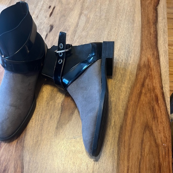 Zara s used once ankle boots size 8 - Picture 2 of 10